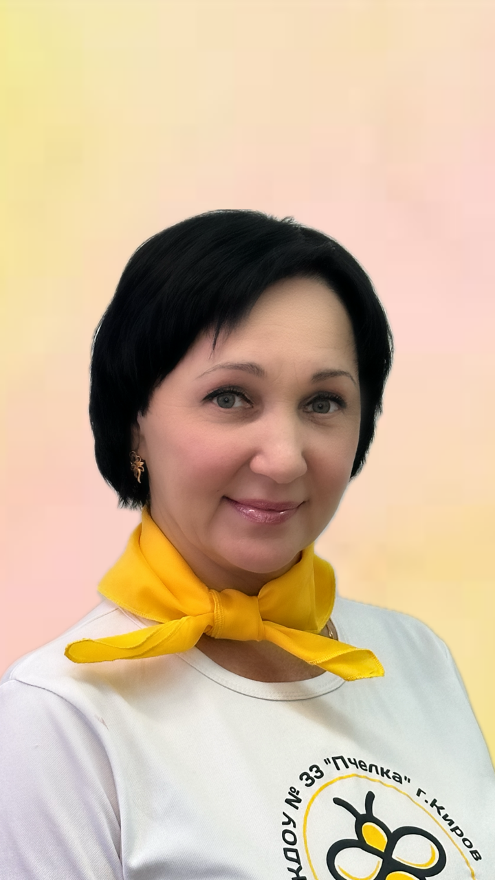 Инструктор по физической культуре Гриднева Елена Борисовна.